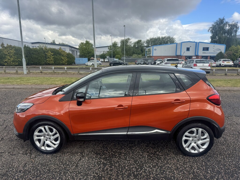 Renault Captur 0.9 Dynamique Medianav Tce 90 Stop Start 2015 SA15LXF Orange #3