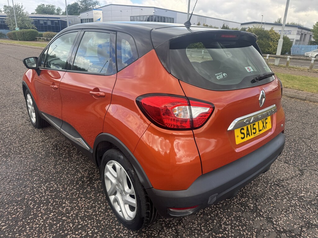 Renault Captur 0.9 Dynamique Medianav Tce 90 Stop Start 2015 SA15LXF Orange #4