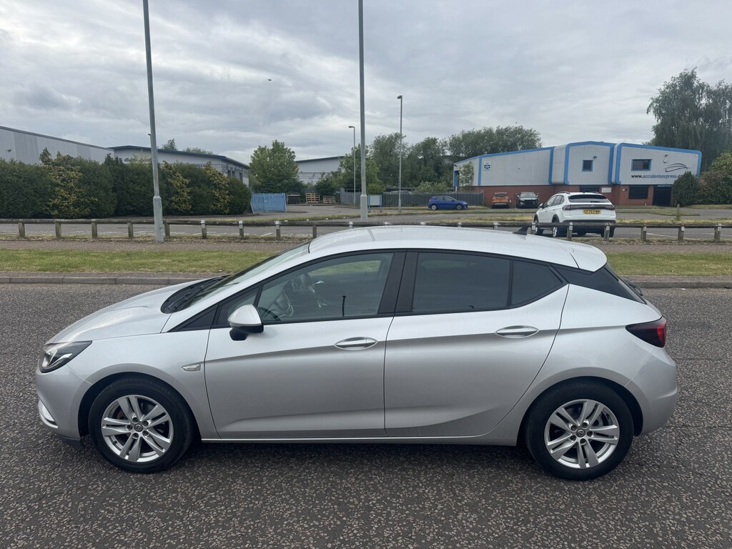 Vauxhall Astra 1.6 Cdti Ecotec Blueinjection Tech Line Nav 2018 BT18XCN Silver #4