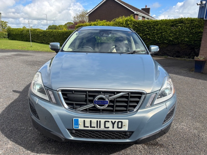 Volvo XC60 D5 Se Awd Geartronic Blue #4