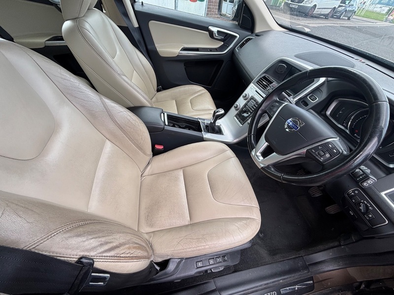Volvo XC60 D4 Se Lux Nav PN66LXH Brown #4