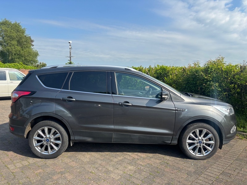 Ford Kuga Titanium Edition DU69UJB Grey #2