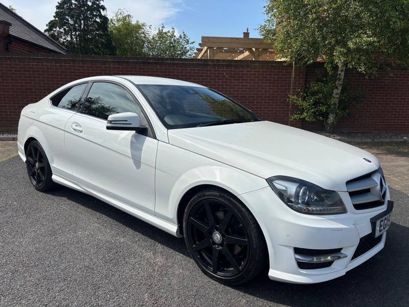 Mercedes-Benz C Class C220 Cdi Amg Sport EG15HTC White #6