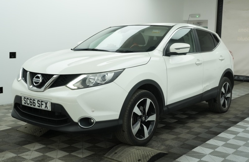 Nissan Qashqai N-connecta Dig-t White