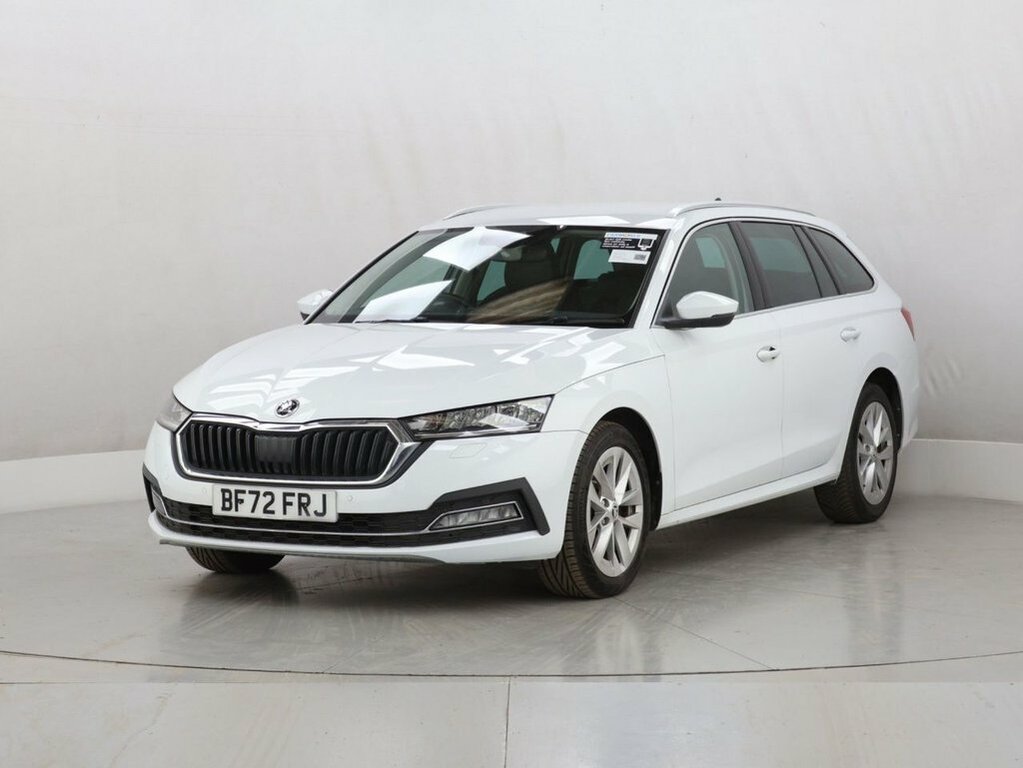 Skoda Octavia 1.5L Se L White #4