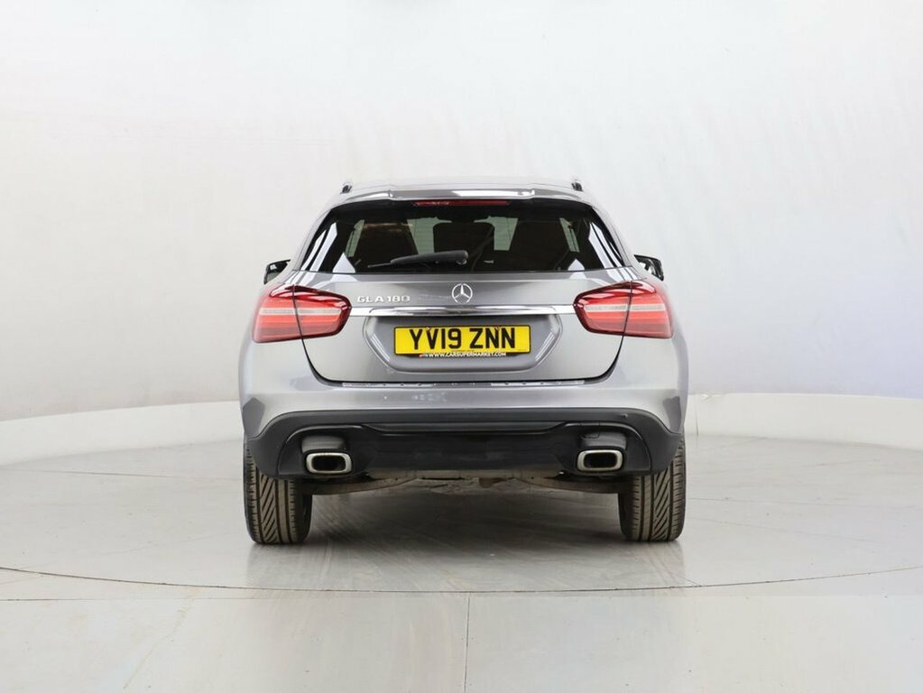 Mercedes-Benz GLA Class 1.6L Urban Edition YV19ZNN Grey #6