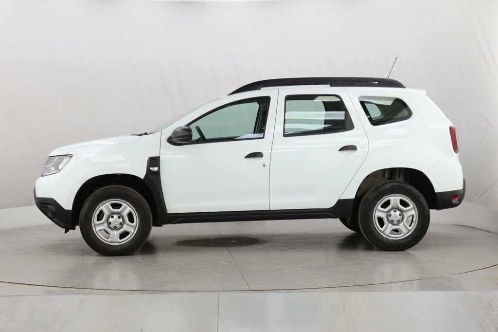 Dacia Duster 1L Essential White #4