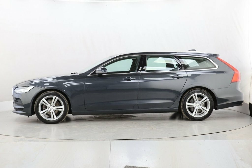 Volvo V90 2L Momentum YY17WLP Grey #4