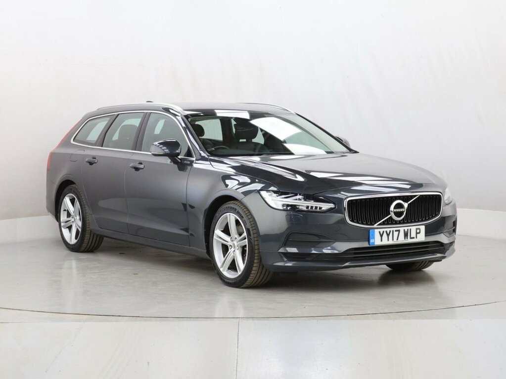 Volvo V90 2L Momentum Grey