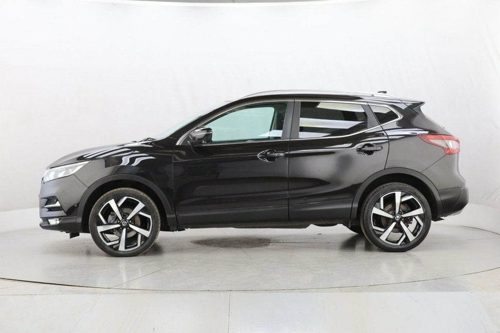 Nissan Qashqai 1.2L Tekna BG18KWS Black #5