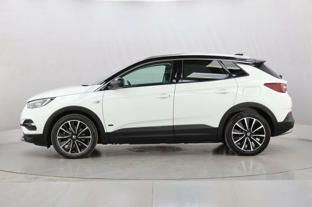 Vauxhall Grandland X 1.6L Business Edition Nav Premium DL70KHY White #5