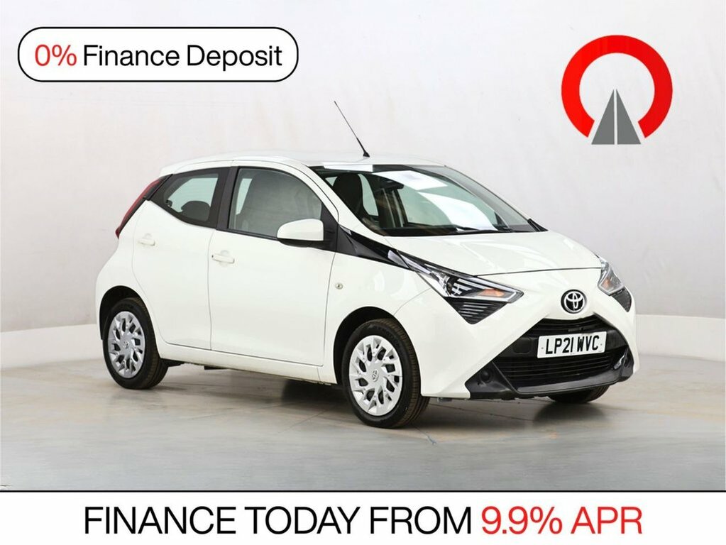 Toyota Aygo 1L X-play White