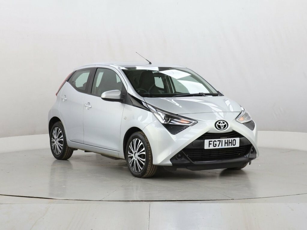 Toyota Aygo 1L X-play Silver