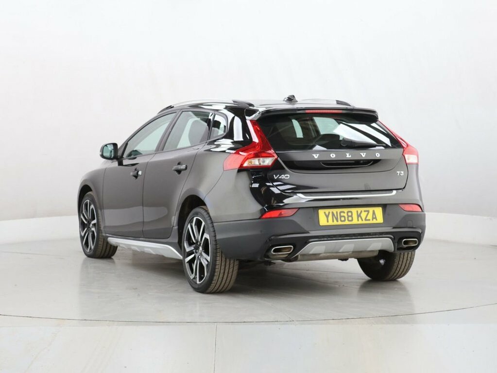 Volvo V40 Cross Country 1.5L Nav Plus YN68KZA Black #6