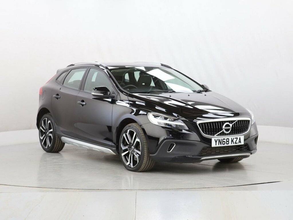 Volvo V40 Cross Country 1.5L Nav Plus YN68KZA Black #2