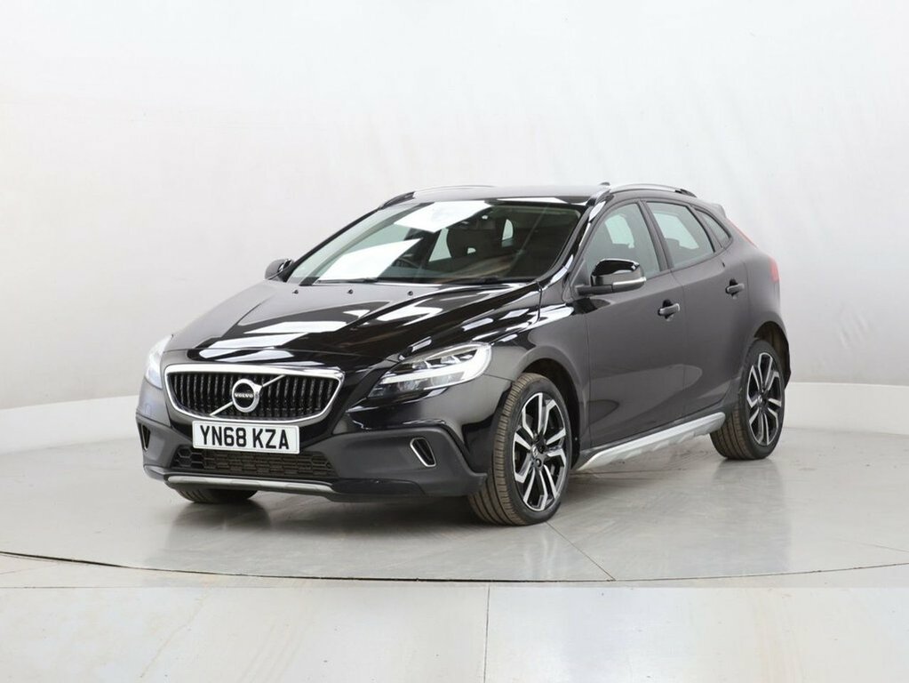 Volvo V40 Cross Country 1.5L Nav Plus YN68KZA Black #4