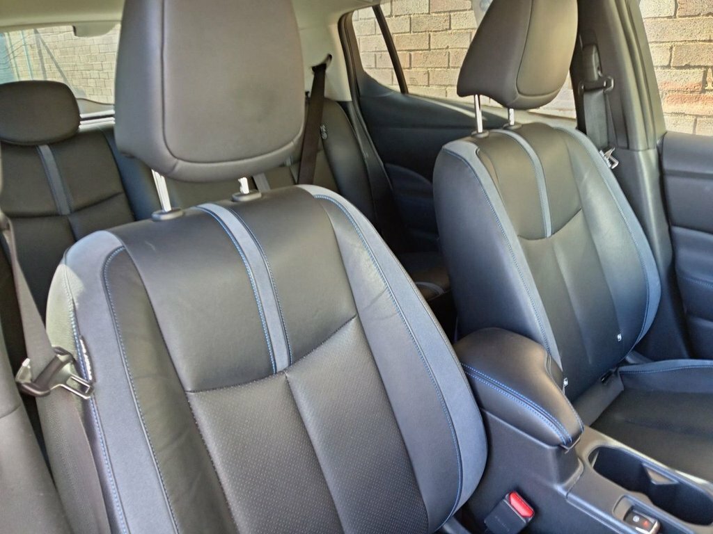 Nissan Leaf Hatchback EK21YHV Black #5