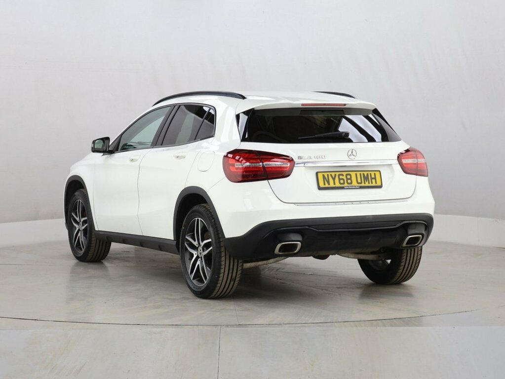 Mercedes-Benz GLA Class 1.6L Urban Edition NY68UMH White #6
