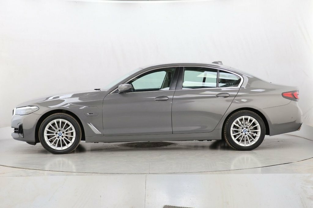 BMW 5 Series 2L Se AP71HSD Grey #4