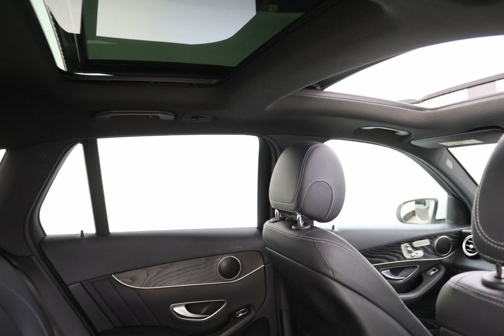 Mercedes-Benz GLC Class 2L Amg Line KP18KNE White #2