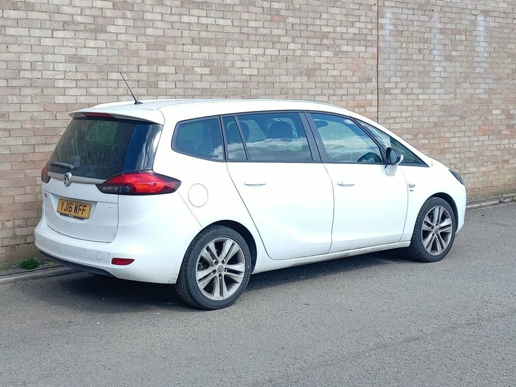 Vauxhall Zafira Tourer 1.6L Sri YJ16WFF White #3