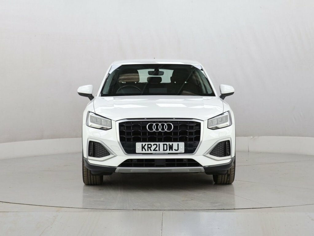 Audi Q2 1L Sport KR21DWJ White #3