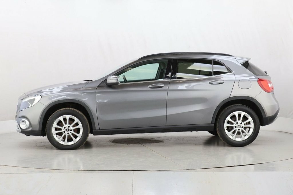 Mercedes-Benz GLA Class 2.1L Se DK67PYS Grey #5