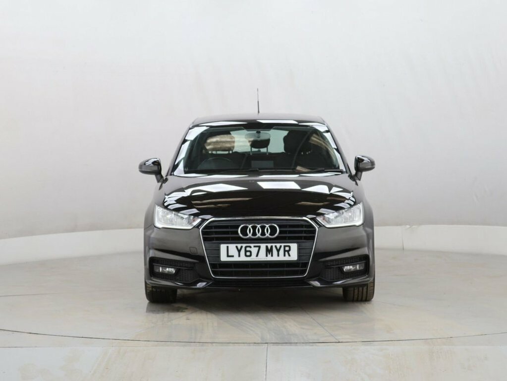 Audi A1 1L Sport LY67MYR Black #2