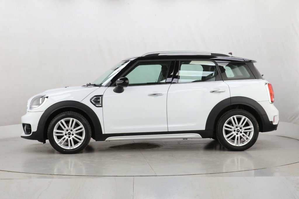 Mini Countryman 1.5L Cooper Exclusive YJ19BBL White #5