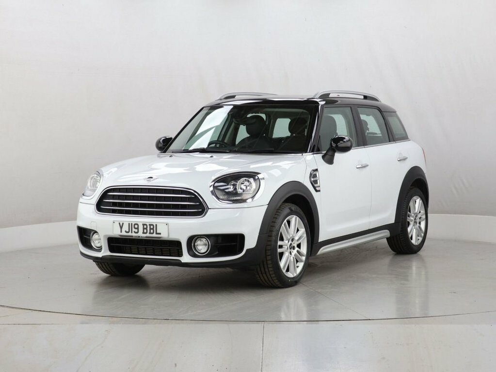 Mini Countryman 1.5L Cooper Exclusive YJ19BBL White #4