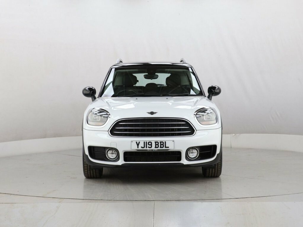 Mini Countryman 1.5L Cooper Exclusive YJ19BBL White #3
