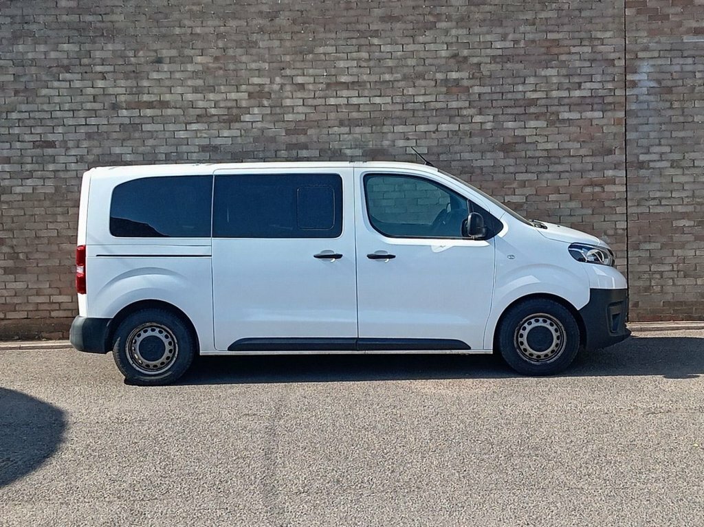 Toyota Proace Verso Mpv White #2