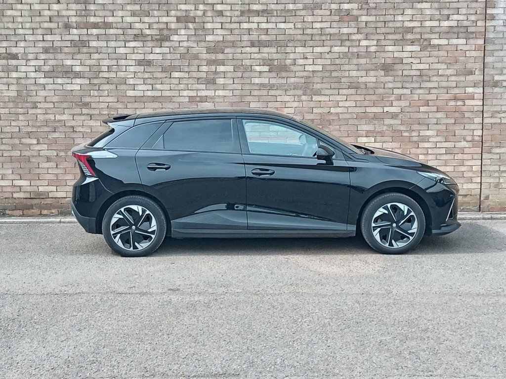 MG MG4 Hatchback GY23NRU Black #3