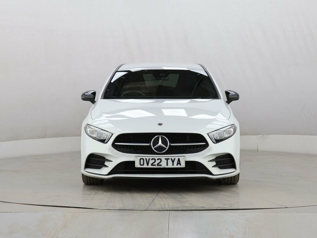 Mercedes-Benz A Class 2L Amg Line Edition OV22TYA White #2