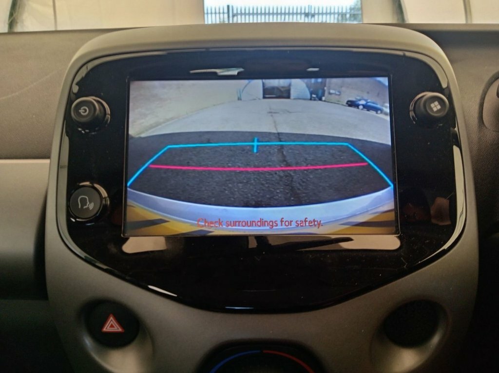 Toyota Aygo 1L X-play EF71UTP Black #2