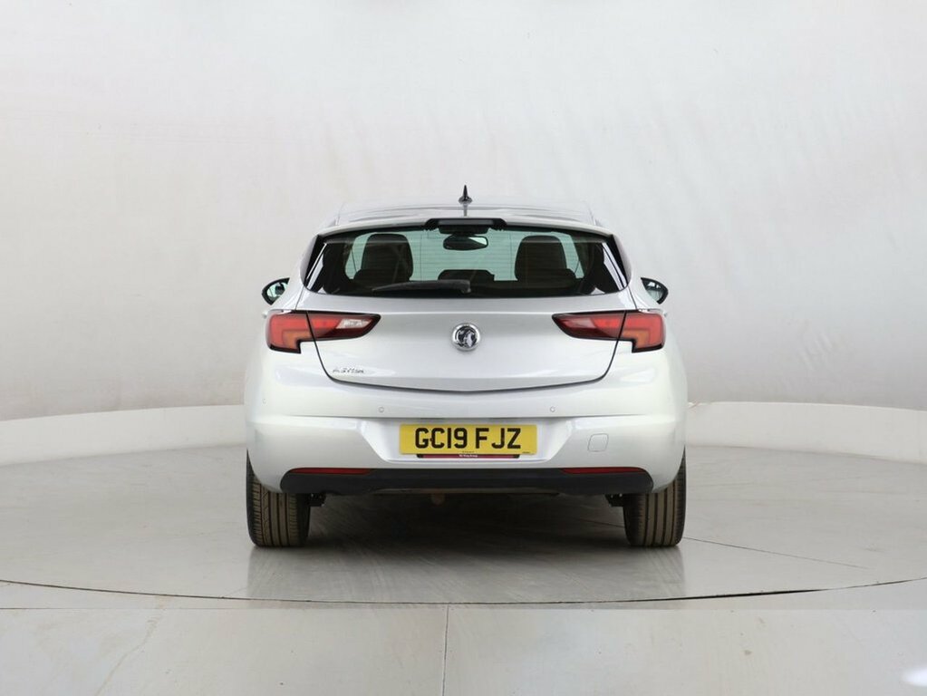 Vauxhall Astra 1L Elite Nav GC19FJZ Silver #6