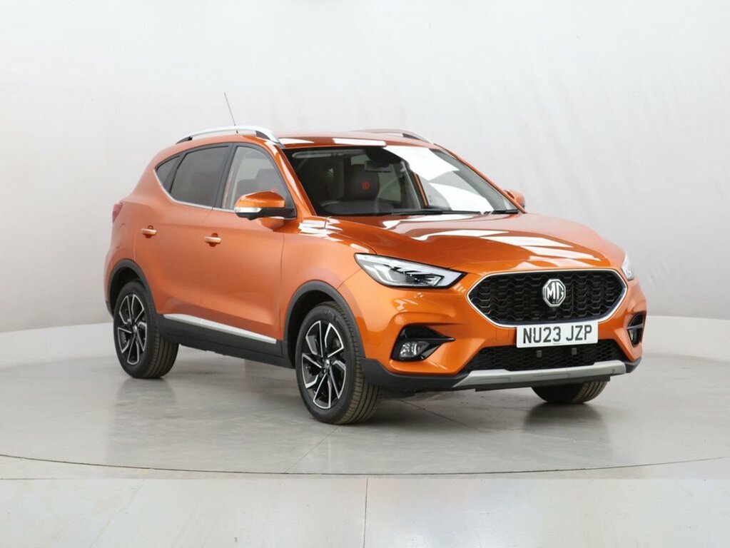 MG ZS 1L Exclusive Orange