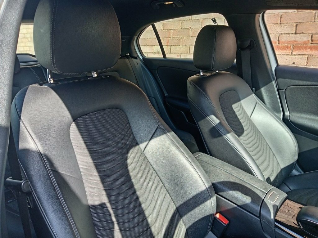 Mercedes-Benz A Class 1.5L Se MM64ZOE White #5