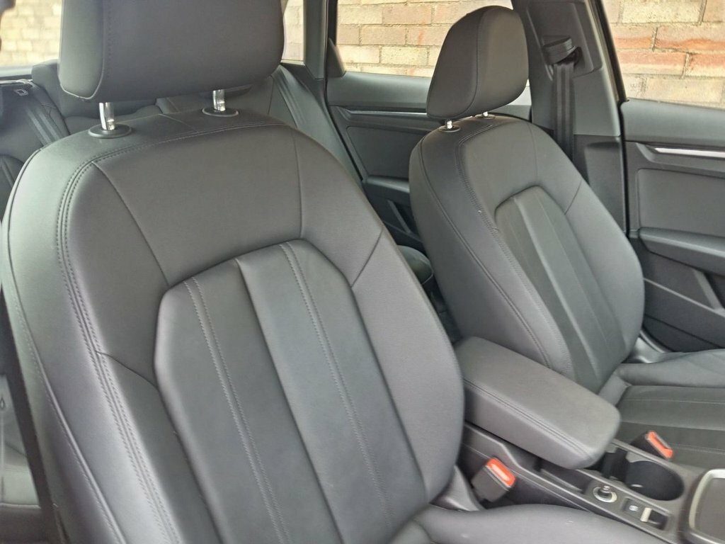 Audi A3 1L Sport NL70MYN Black #5