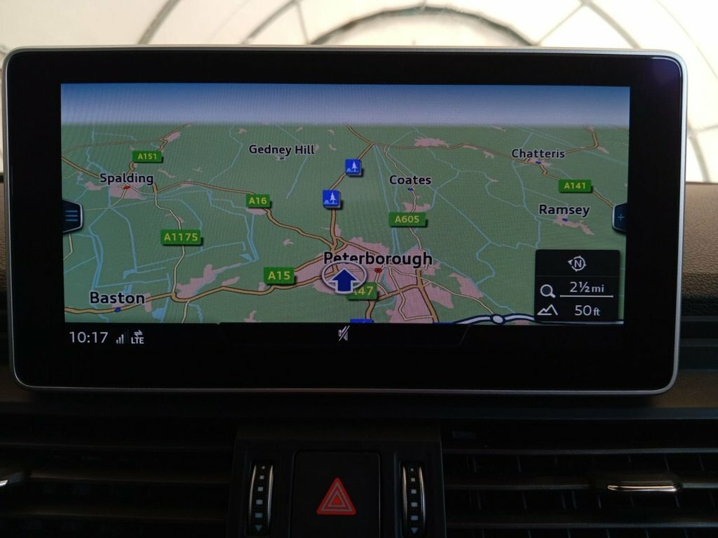 Audi Q5 2L S Line OY70XBC Blue #5