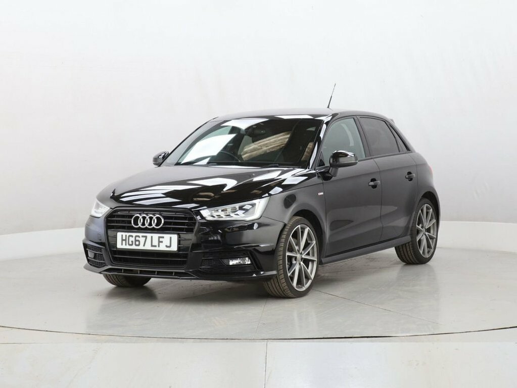 Audi A1 1L Black Edition HG67LFJ Black #3