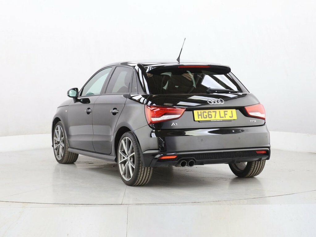 Audi A1 1L Black Edition HG67LFJ Black #5