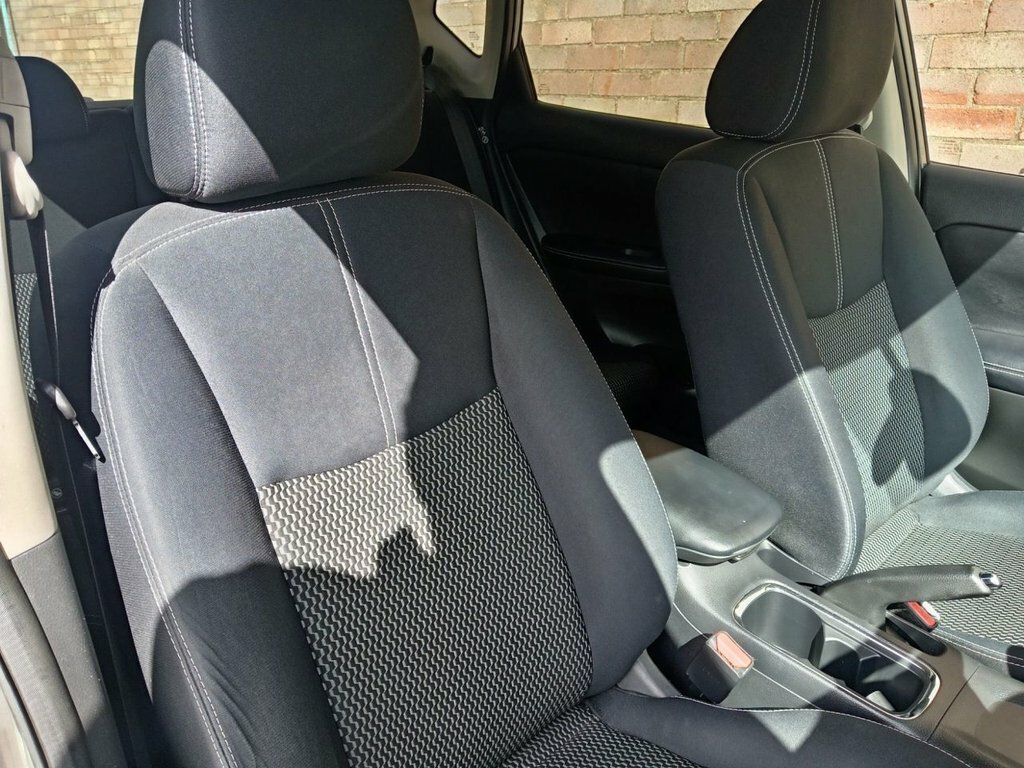 Nissan Pulsar 1.6L N-tec Grey #5