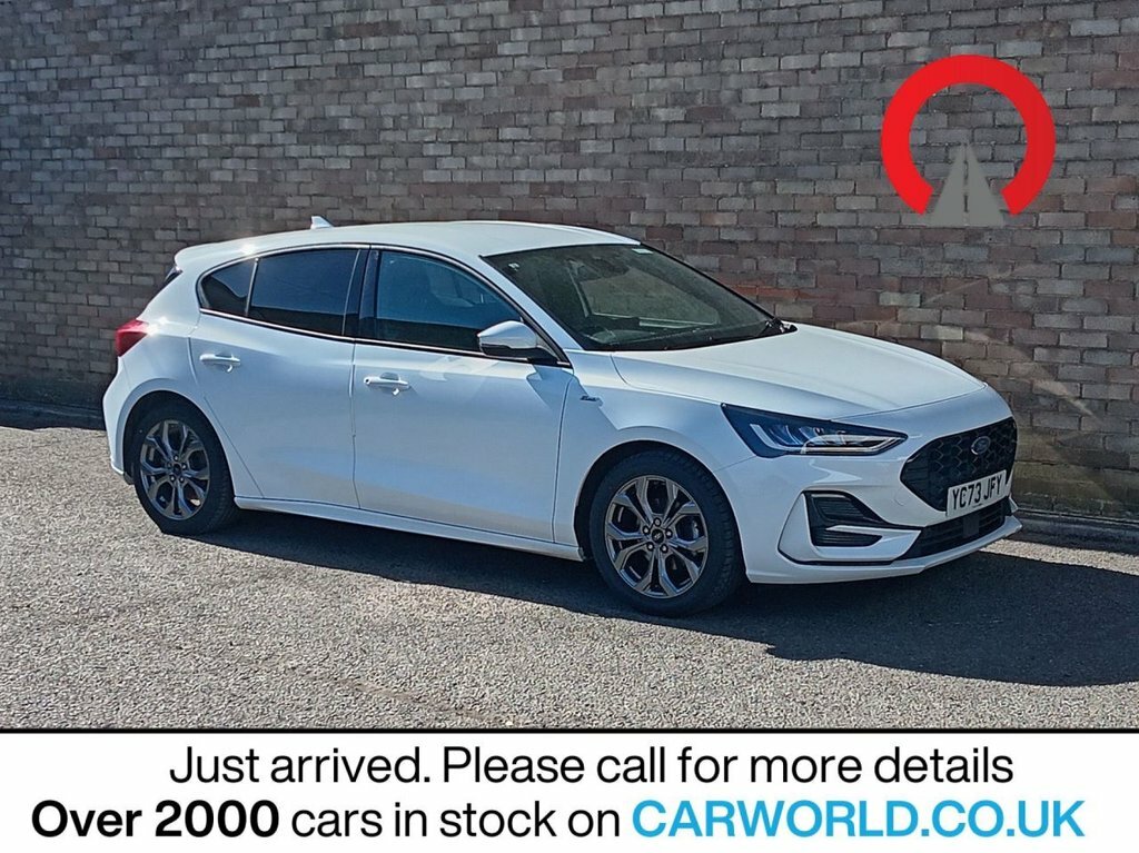 Ford Focus 1L St-line White
