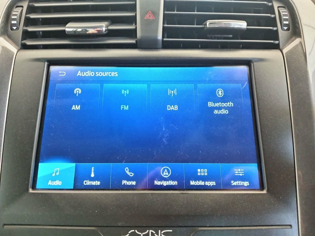 Ford Mondeo 2.0 Ecoblue Titanium Edition Hatchback White #6