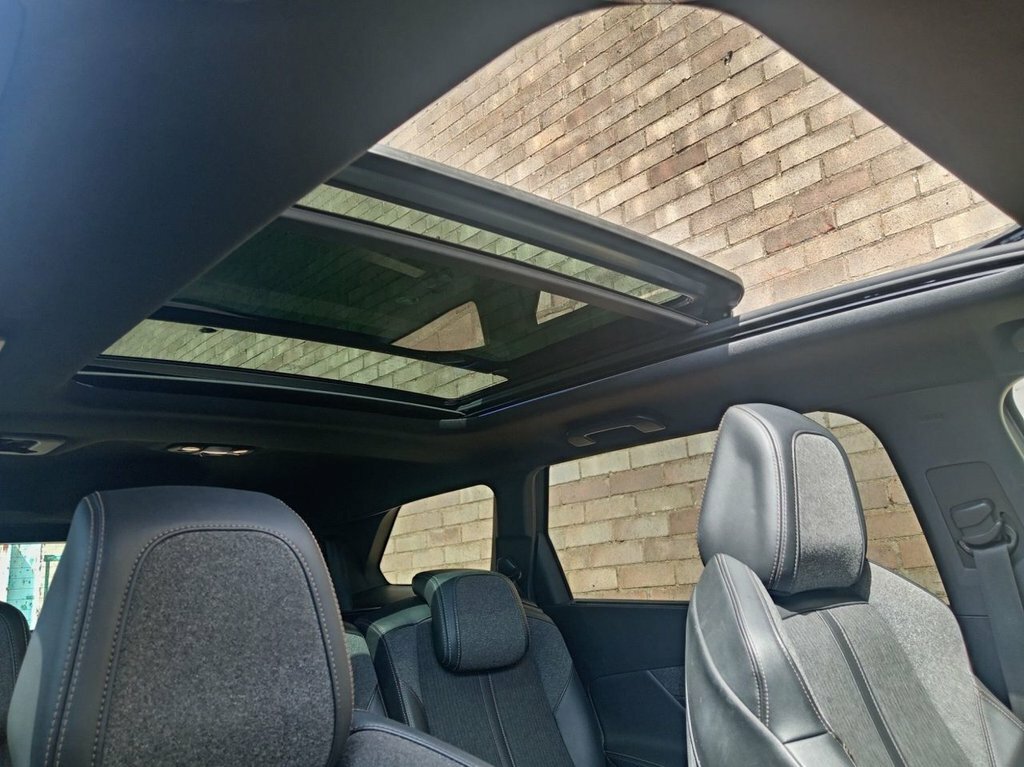 Peugeot 5008 1.2L Gt Line Premium Grey #2