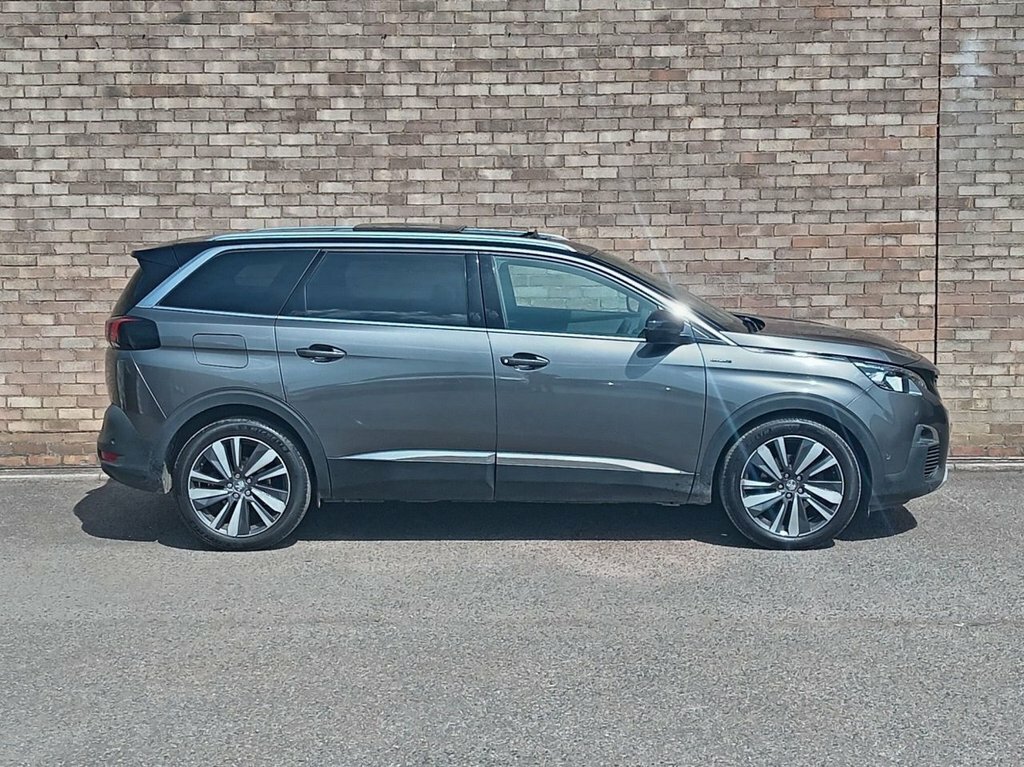 Peugeot 5008 1.2L Gt Line Premium Grey #4