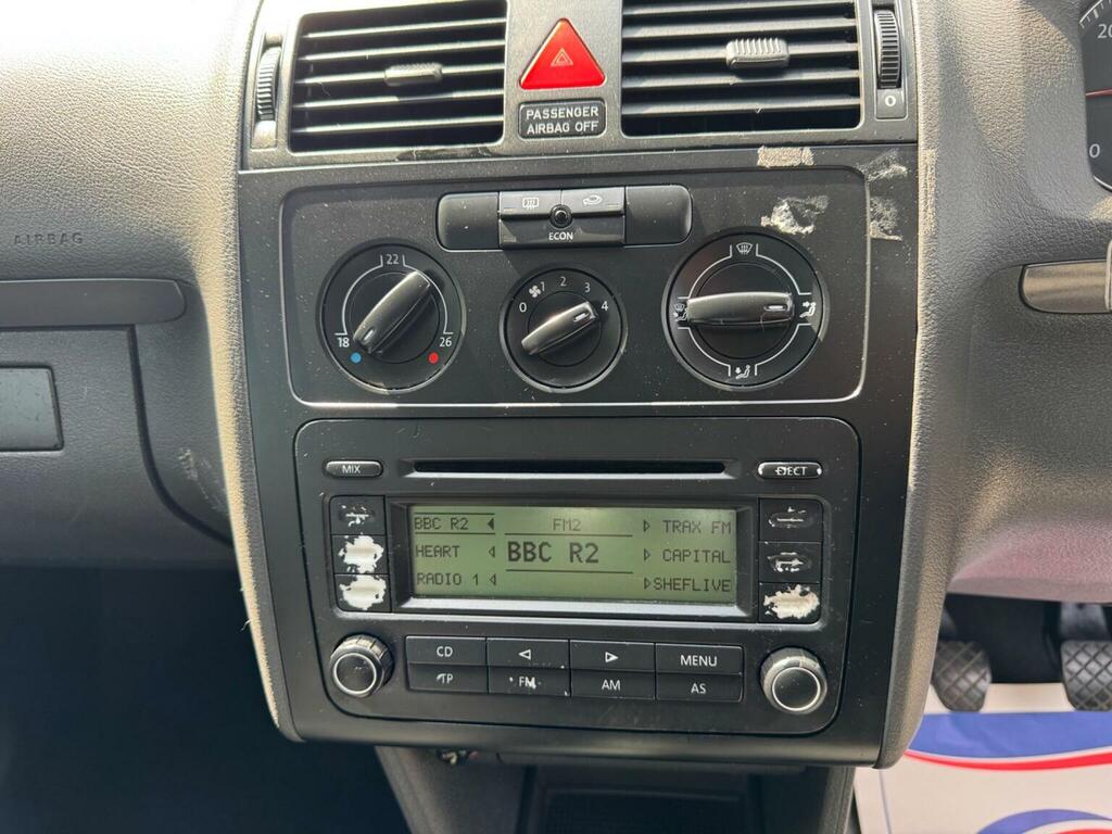 Volkswagen Touran Fsi Se 7 Str Silver #19