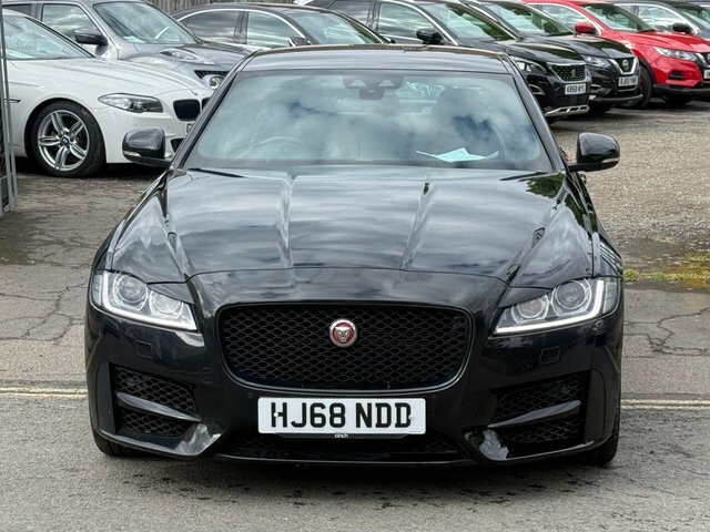 Jaguar XF 2.0D R-sport Euro 6 S S Black