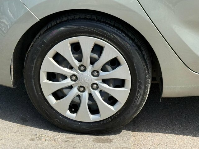 Kia Carens 1.7 Crdi Ecodynamics 3 Euro 5 Ss Black #14
